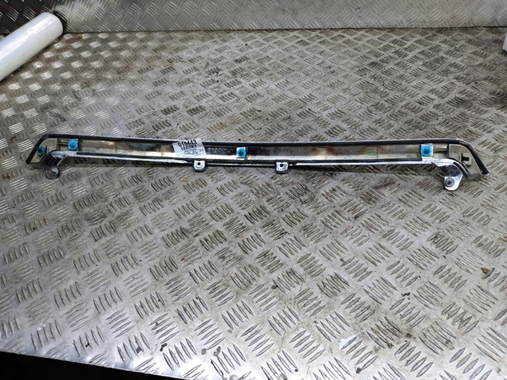 фото №5, Subaru forester iv молдинг решётка радиатора перед 91121sg000