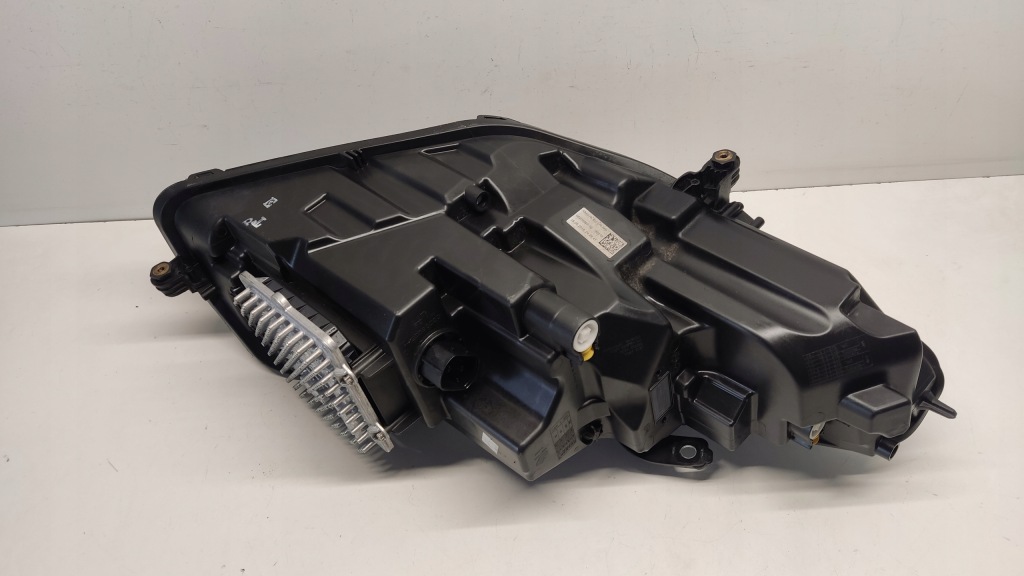 Jaguar e-pace x540 full led левый фара левая j9c3 Цена