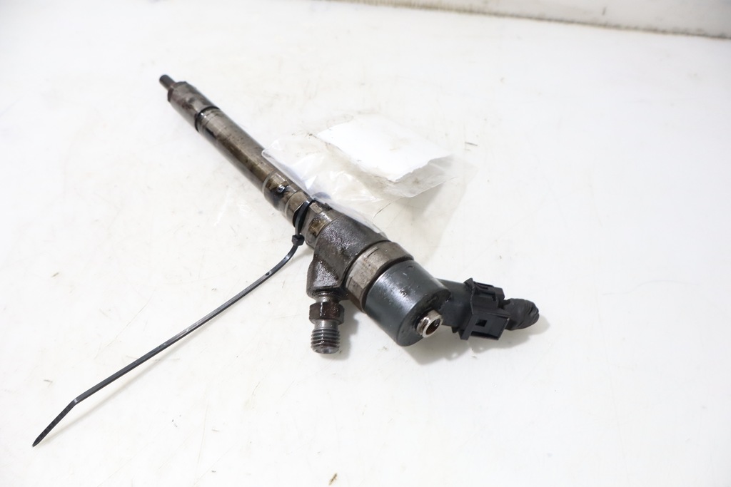 фото №1, Инжектор форсунка hyundai tucson i 2.0crdi