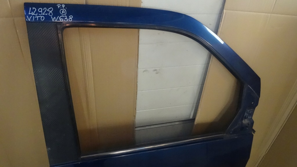 фото №2, Mercedes vito w638 дверь правое правый перед