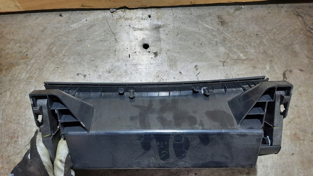 фото №5, Бардачок пассажира toyota corolla e15 11r