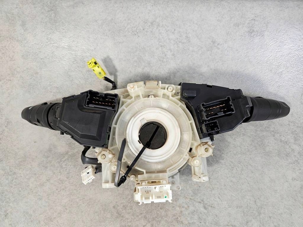 фото №7, Переключатель комбинированный переключатели лента nissan terrano ii r20 lift 02-06