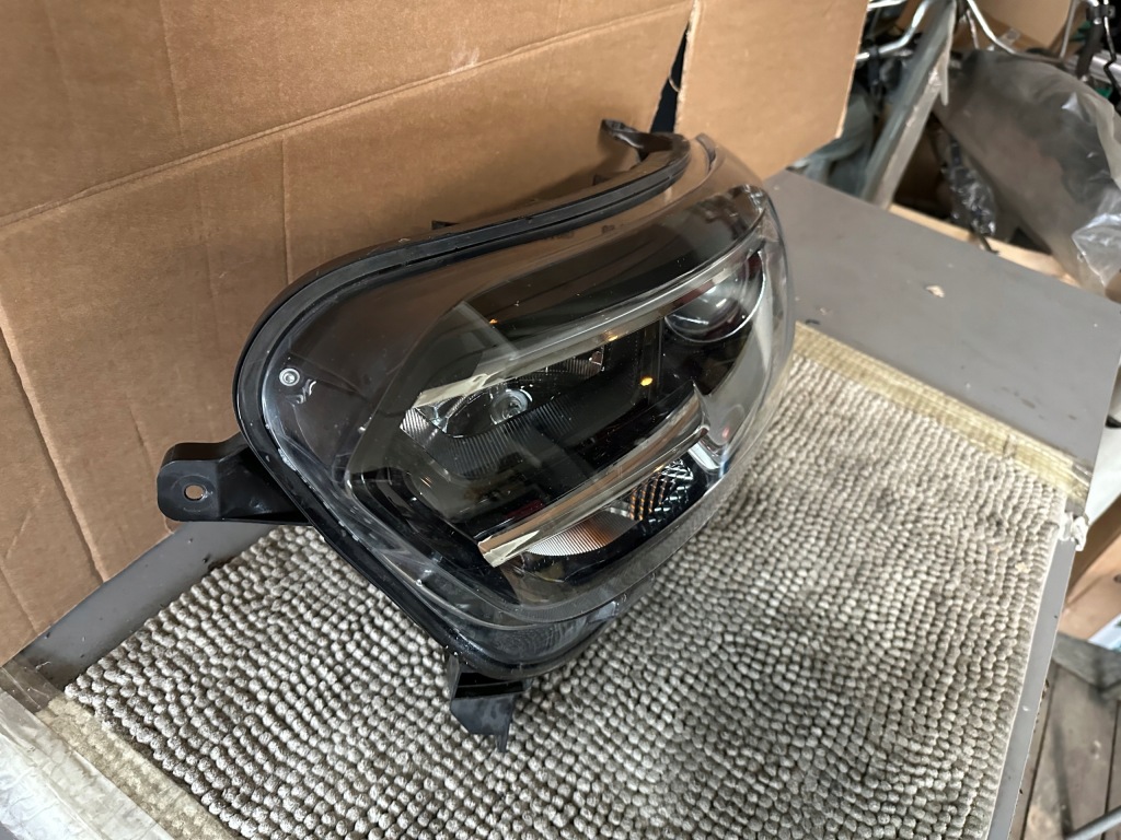 фото №3, Renault kadjar лампа передня ліва комплектна