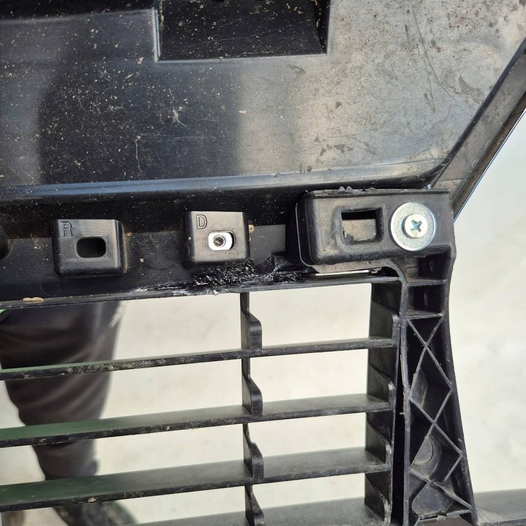 фото №10, Dacia duster i 1 10-13 бампер перед передний