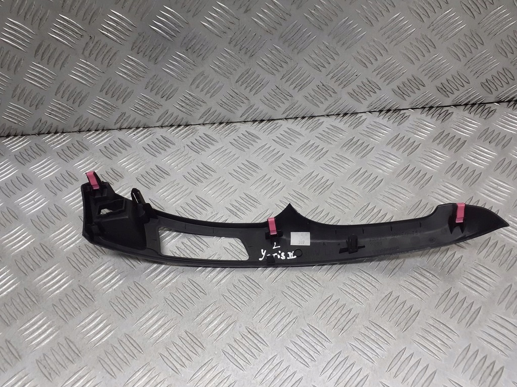 фото №2, Молдинг консолі ліва toyota yaris ii