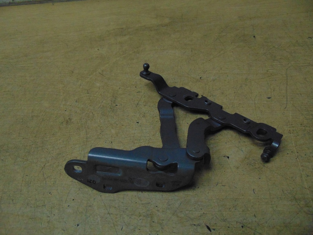 фото №5, Петля капот правий mercedes w204 a2048800228