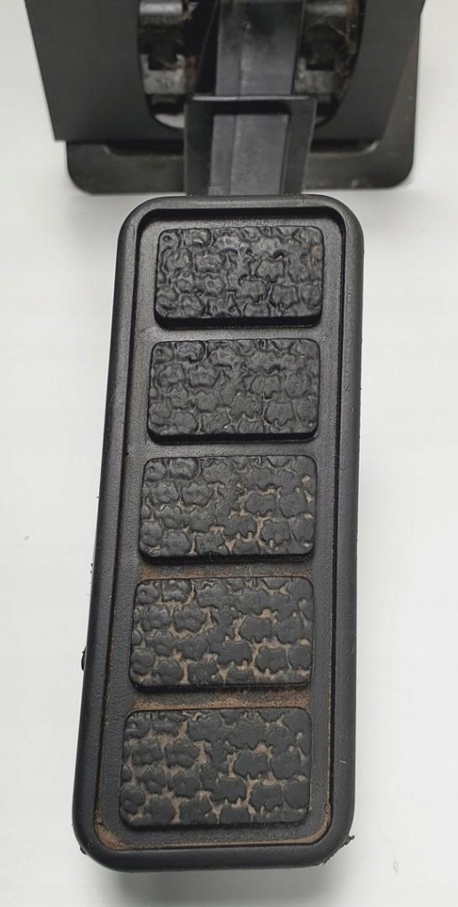 фото №2, Педаль газу volvo v90 i 3.0 r6 1272001