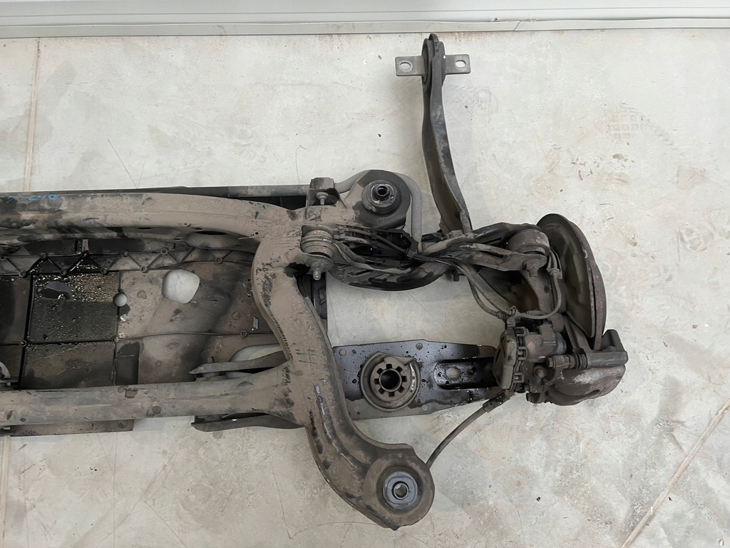 фото №5, Подвеска задние подрамник mercedes b-klasa w246