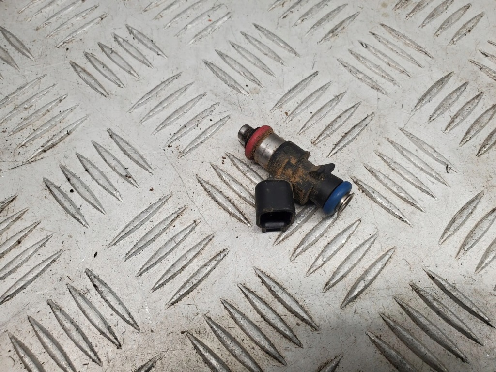 Купить Dodge ram 1500 ds 05281239aa форсунки