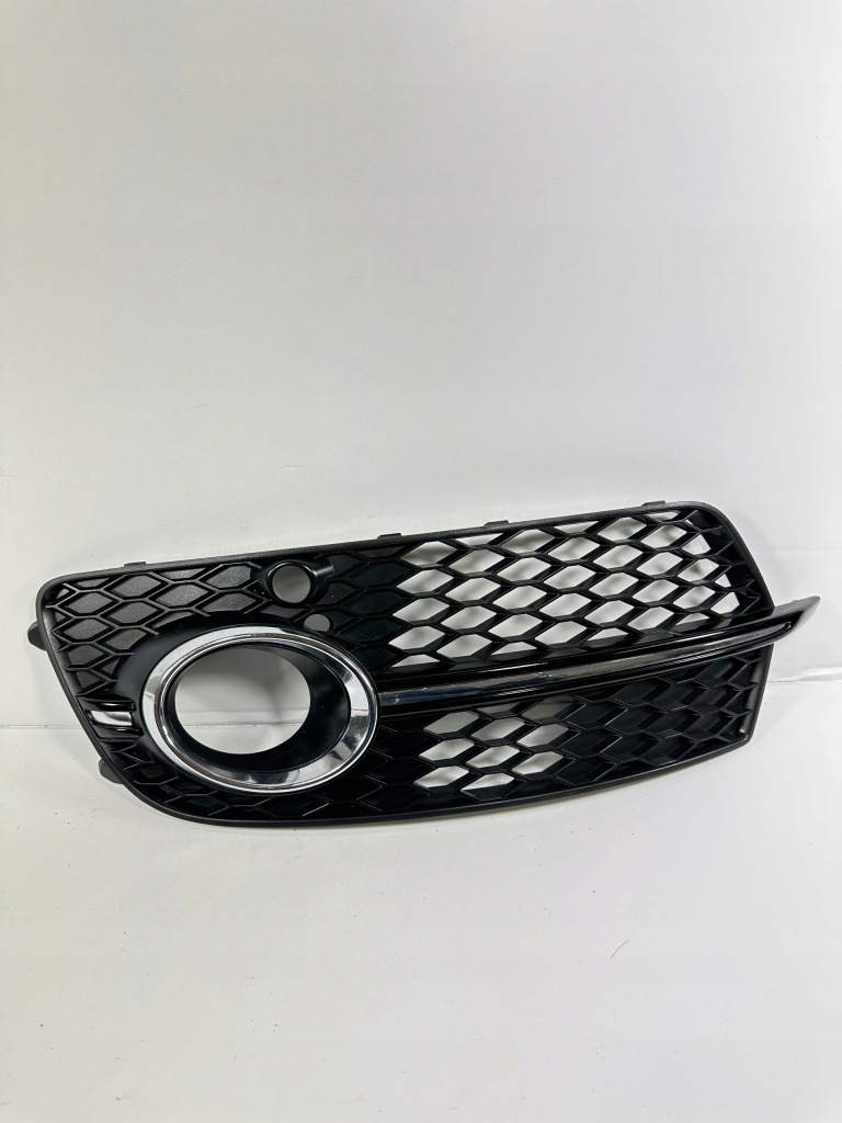 Купить Q5 8r s-line рестайлинг  решётка бампера левая pdc хром 8r0807681s