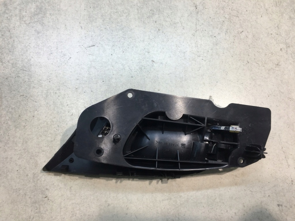 фото №2, Ручка внутренняя правый перед peugeot 607