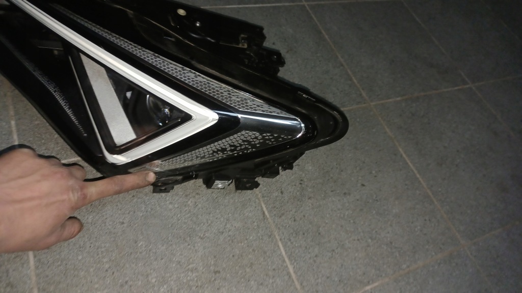 фото №4, Leon iv full led лампа левая передняя 5fb941007f