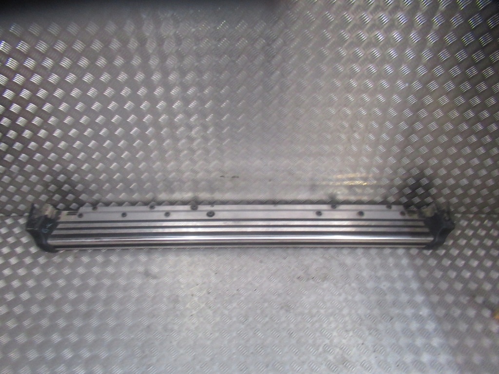 Накладка  подножка правый  левый mercedes w463/4 a4635207800 a4634912600 с Разборки