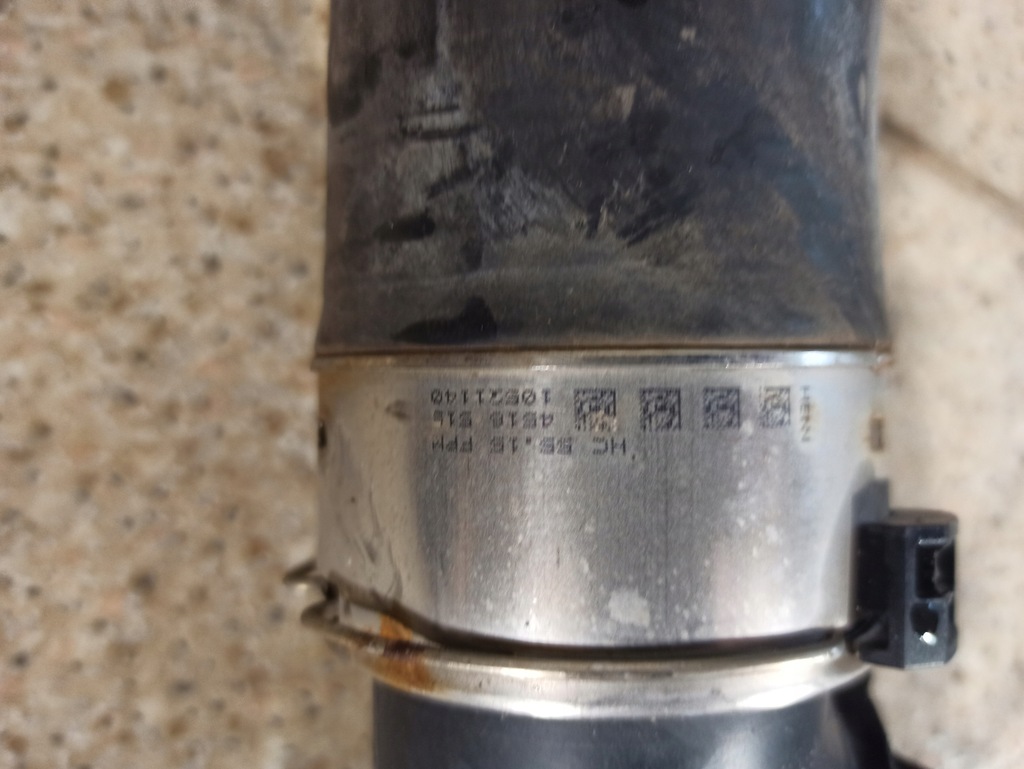 фото №3, Bmw оригинальный номер 8513848 шланг труба wąż интеркулер