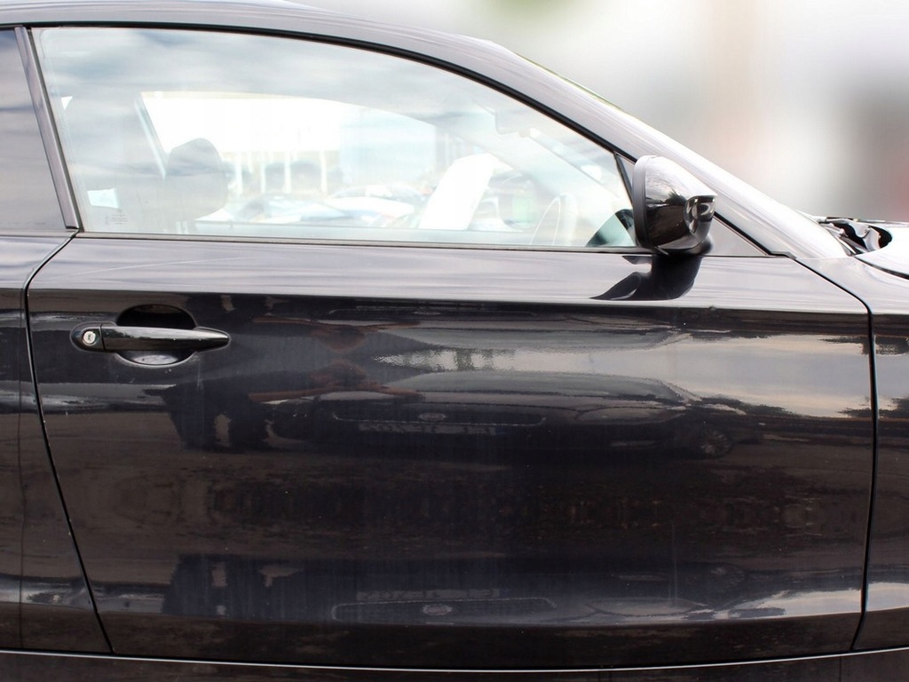 фото №1, Дверь правый перед bmw 1 e81 e82 black sapphire 475