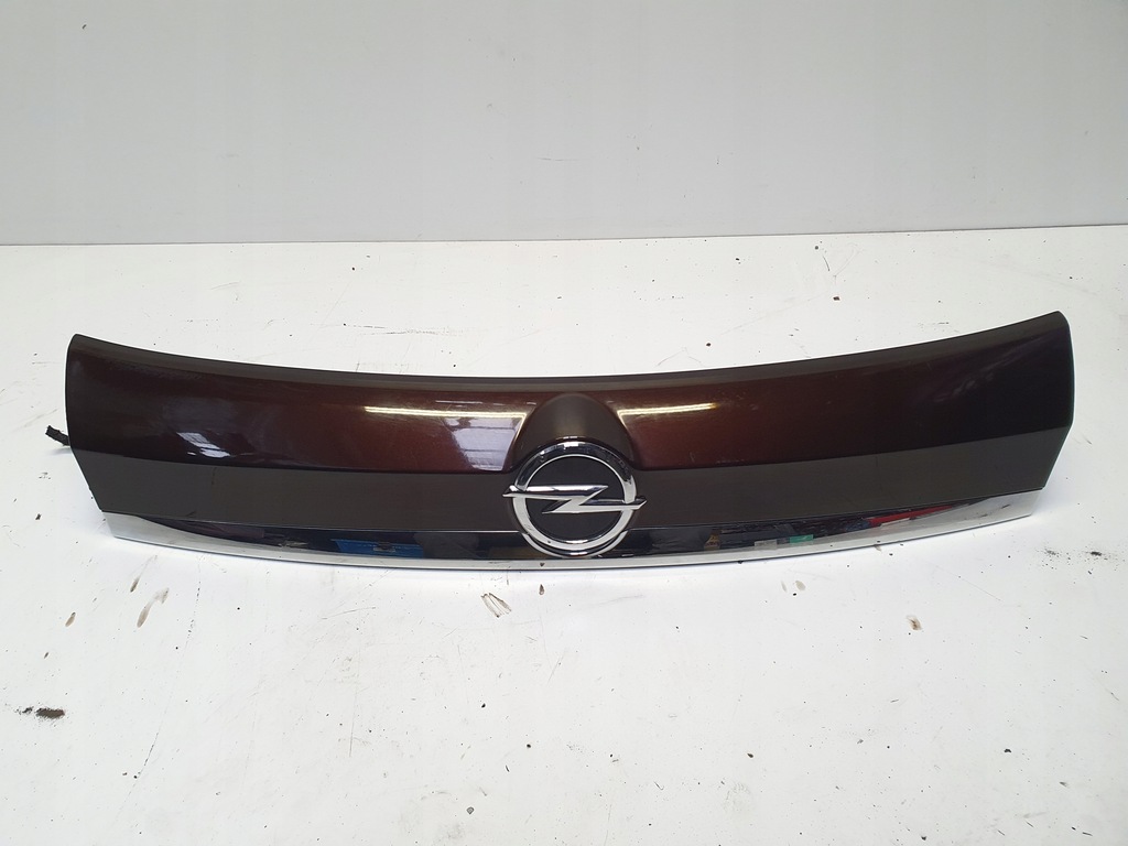 фото №1, Opel mokka mokka x молдинг накладка кришки pod камера