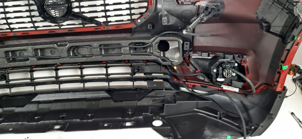 фото №13, Volvo xc40 r-design бампер перед 725