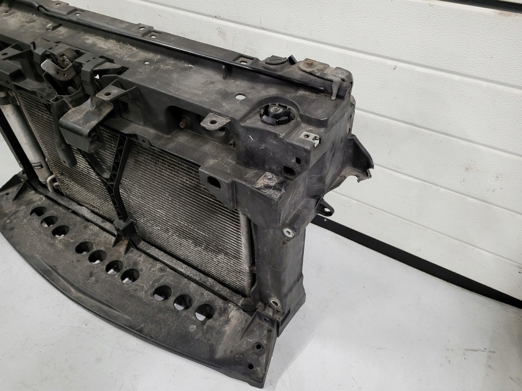 фото №4, Mazda 3 bl 11r 2.3 mps pas передний радиатор вентилятор