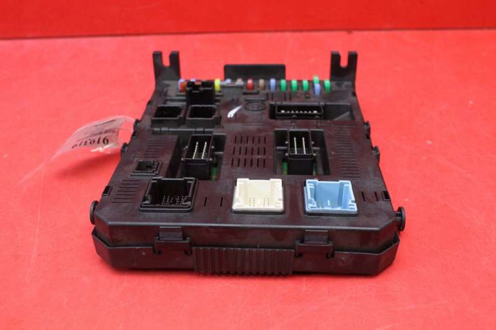 фото №11, Коробка запобіжників bsi 9661940480 citroen c5 1 i 3.0 v6 207 km 04-08