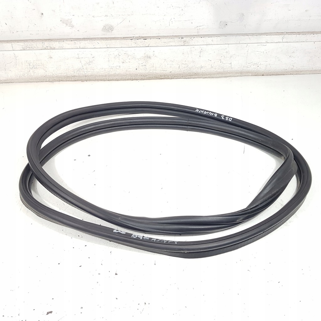 фото №1, Прокладка кришки багажника citroen ds3