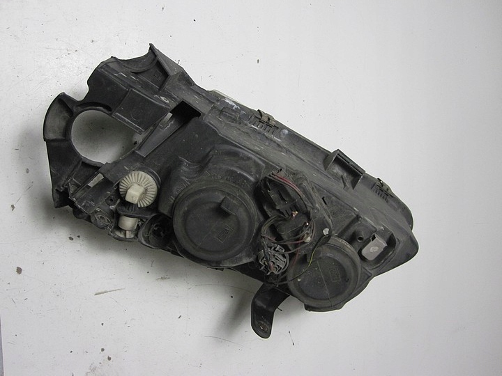 фото №10, Лампа передняя правая nissan almera n16 00r