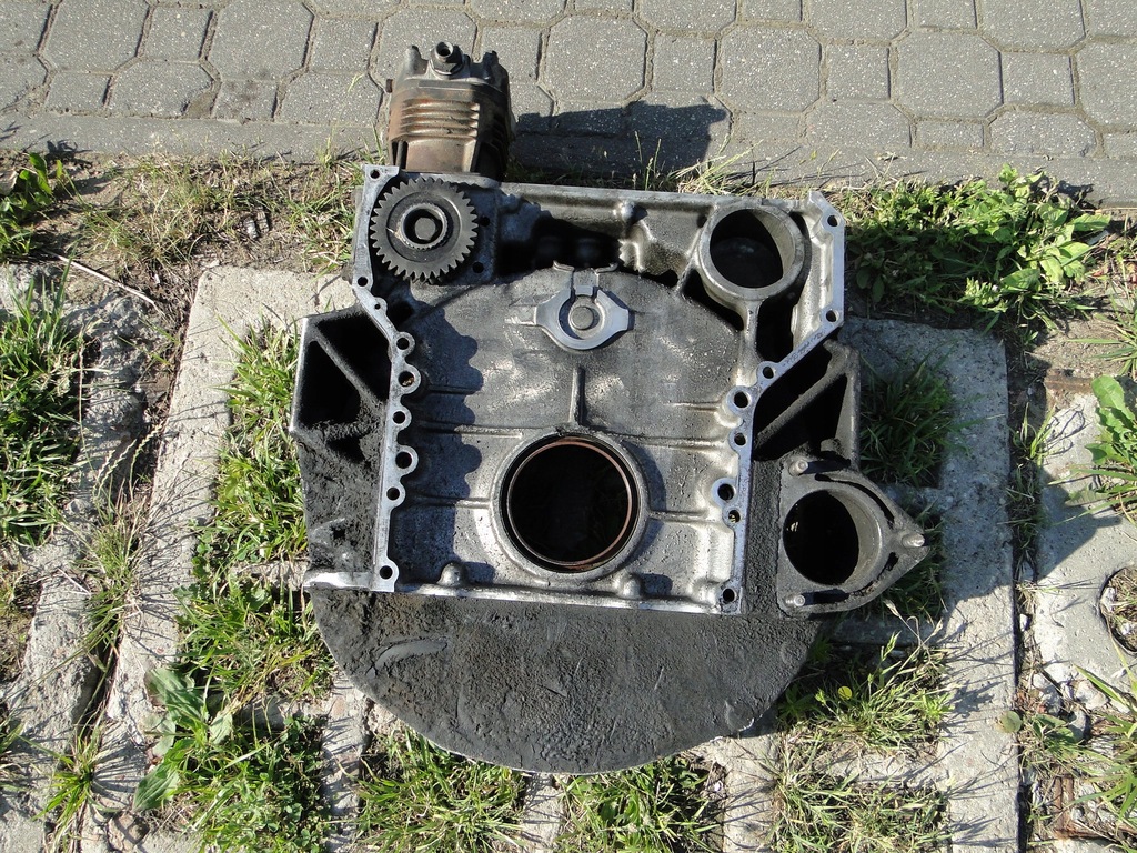 фото №6, Корпус распределительного вала mercedes om441la 4230150202