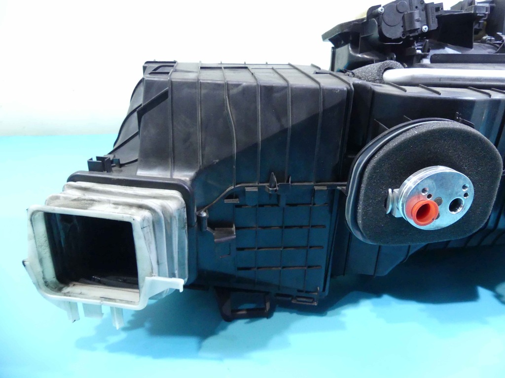 фото №9, Отопитель bmw 5 f11 f10 9202574