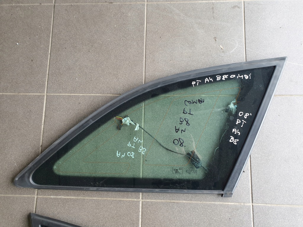 фото №1, Стекло боковая audi a4 b8 2008- kombi