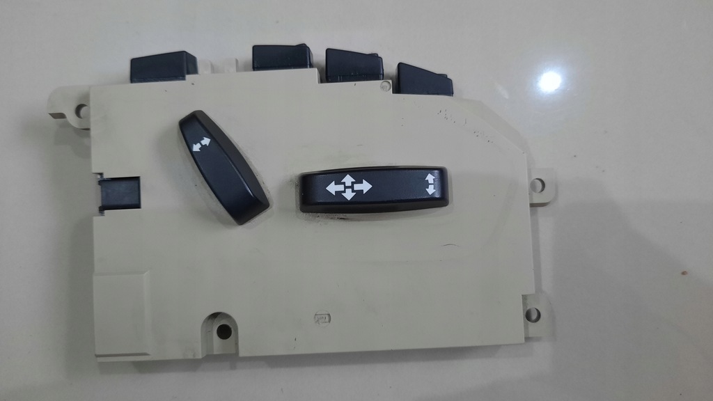 фото №7, Кнопки керування сидіння 31300477 volvo v60 s60