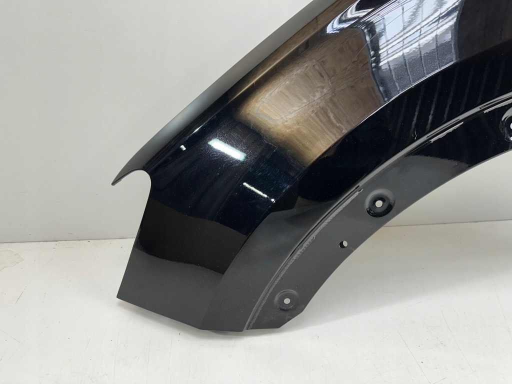 Крыло левый перед mg marvel r Цена