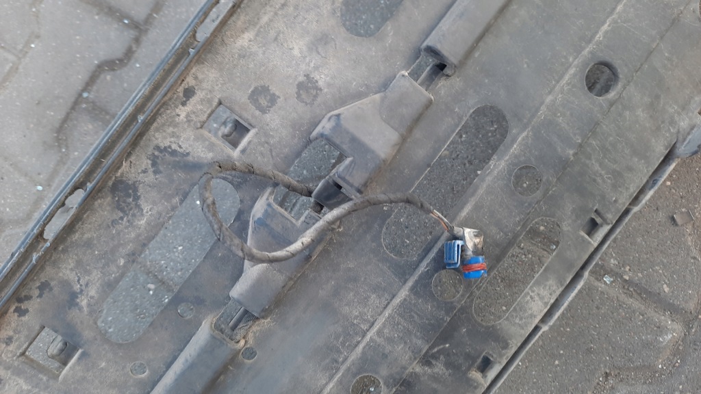 Абсорбер задний  датчики pdc mercedes w220 00r sedan Киев