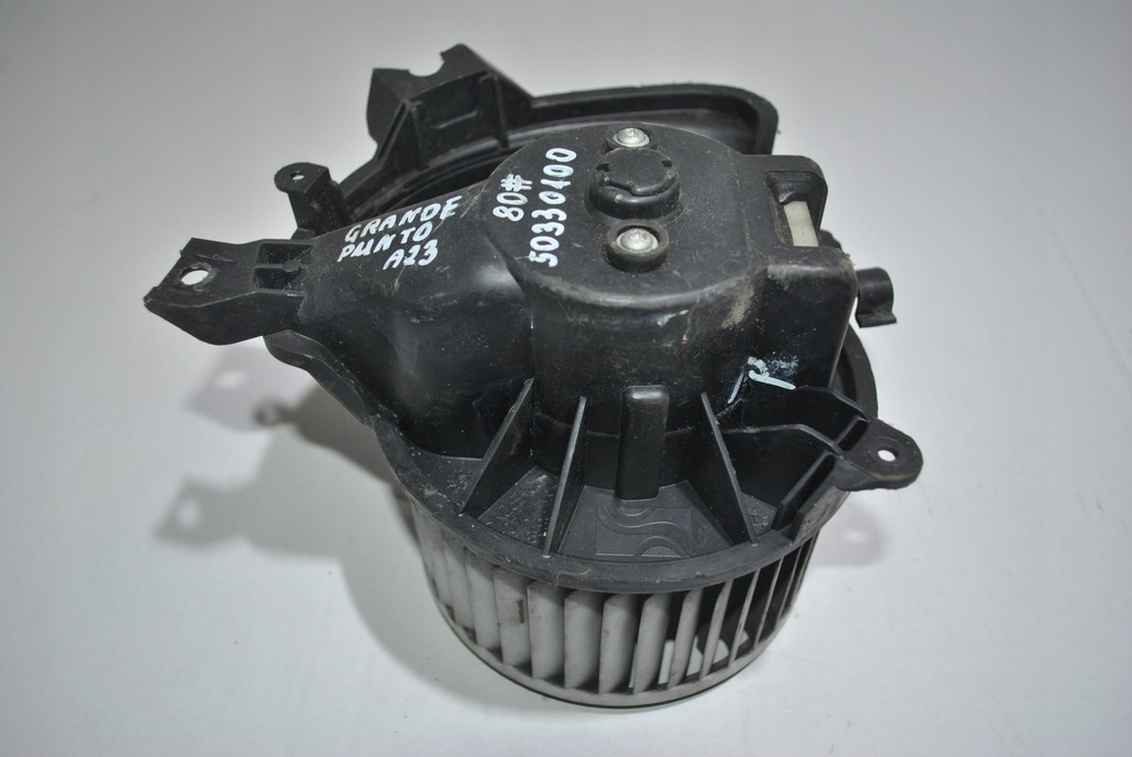 фото №1, Воздуходувка обдув fiat grande punto 5d3330100