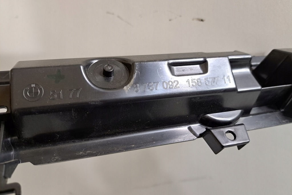 фото №10, Задние правое кронштейн порог bmw i4 g26 8737092 electric 400kw 2024