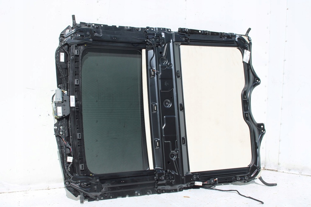 фото №11, Bmw 7 g12 люк крыша стеклянный solar стекло люк панорама сдвижной can