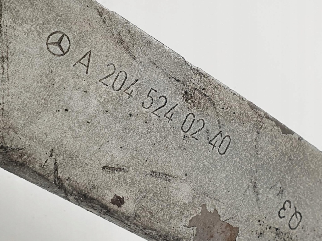 фото №4, Кронштейн кронштейн захист перед mercedes w204