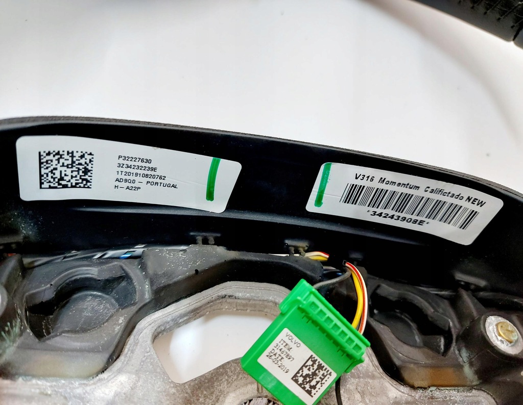 фото №9, Volvo xc40 19r. воздуховод кожа мультифункция ładna 32227630