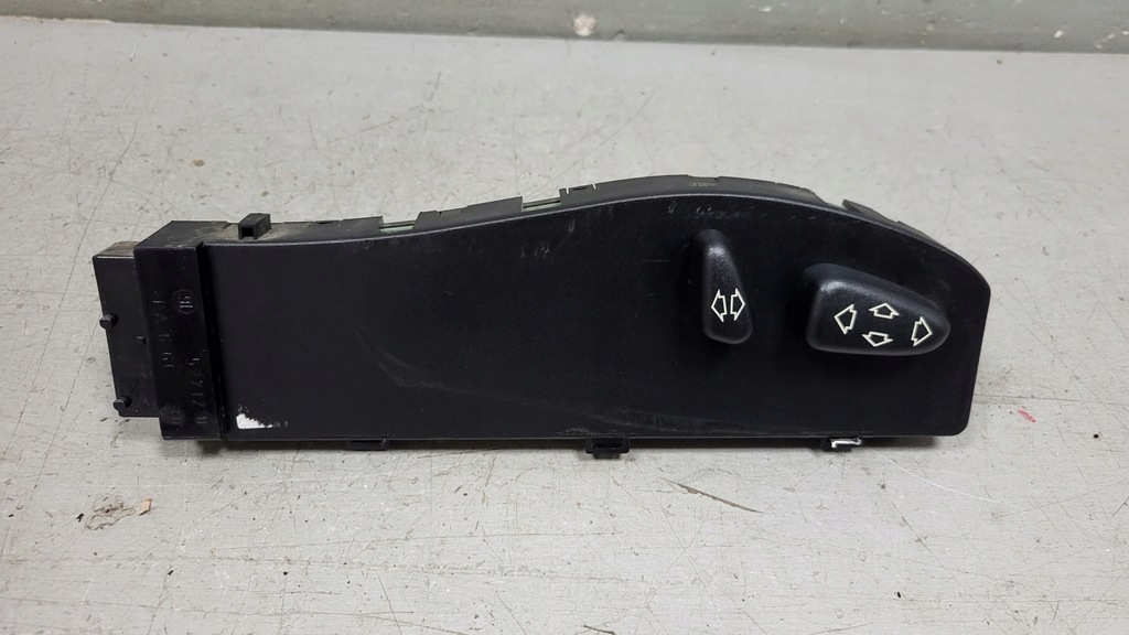 фото №1, Переключатель регулировки сиденье правый перед range rover vogue l322 eu