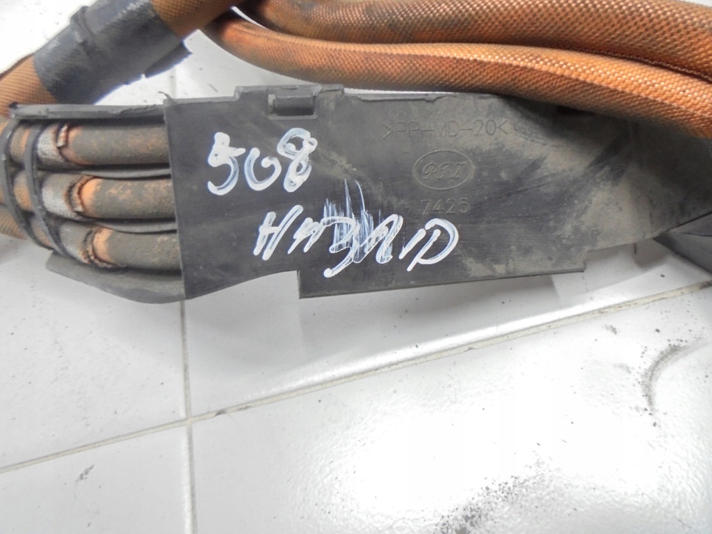 Peugeot 508 2,0 гибрид шланг аккумулятор Недорого