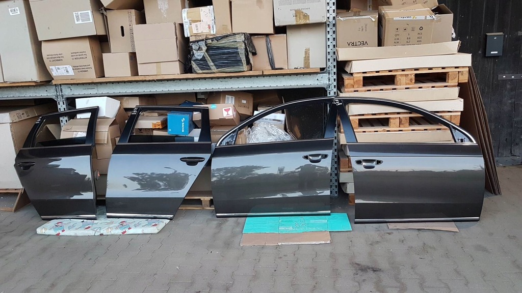 фото №5, Vw passat b7 двері перед задня kombi lb9a