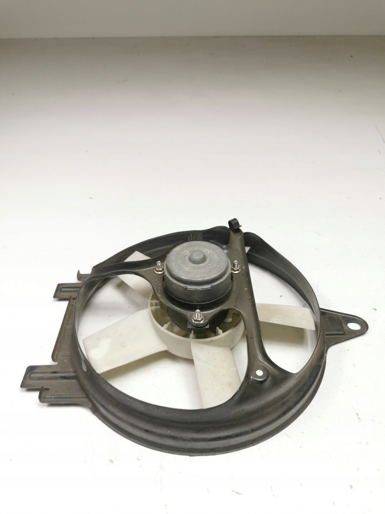 Вентилятор радіатора ford fiesta 1989-1996 cx оригінальний номер 6188725 Недорого