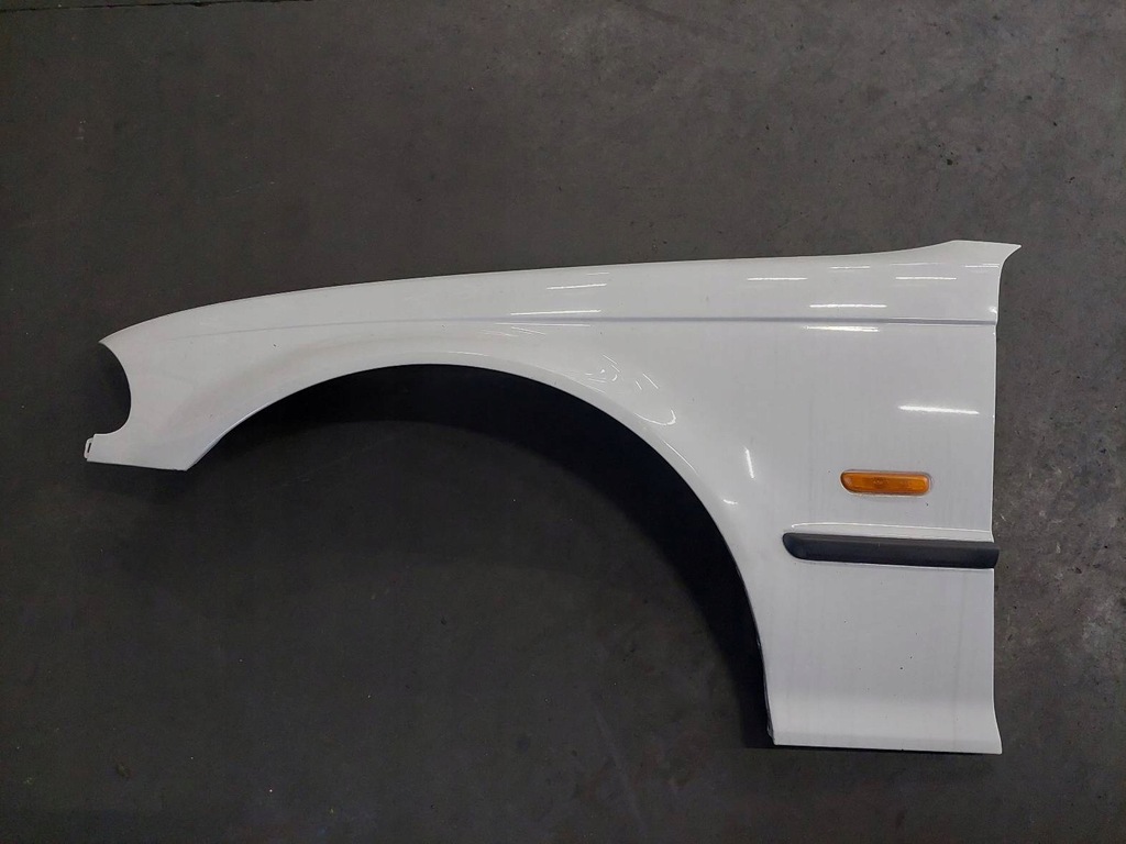 фото №13, Kompletny перед bmw e46 320i 300 alpineweiss капот бампер крила лампи