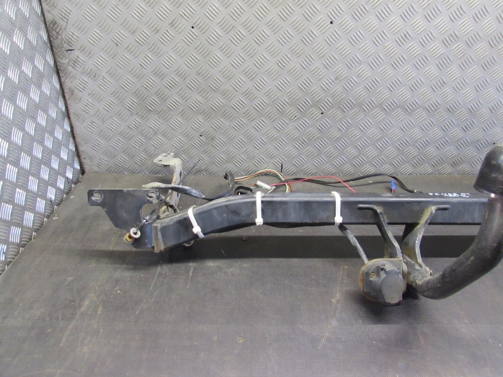 фото №3, Hak задняя bosal peugeot 5008 i 09-13 r.