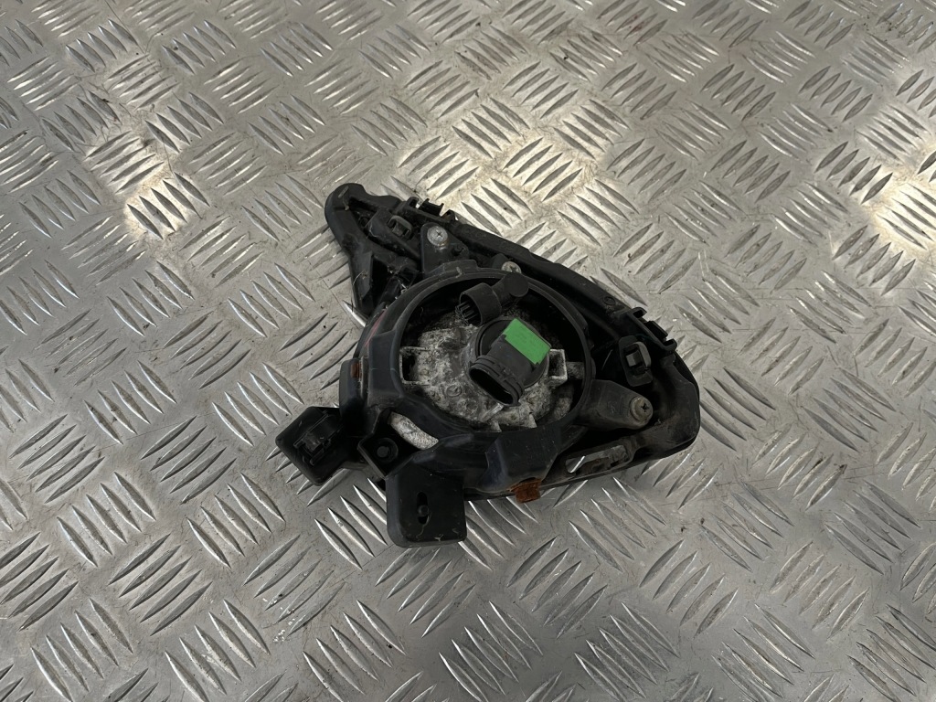 фото №2, Противотуманная фара правый перед рамка лампа mazda 2 dj 14-