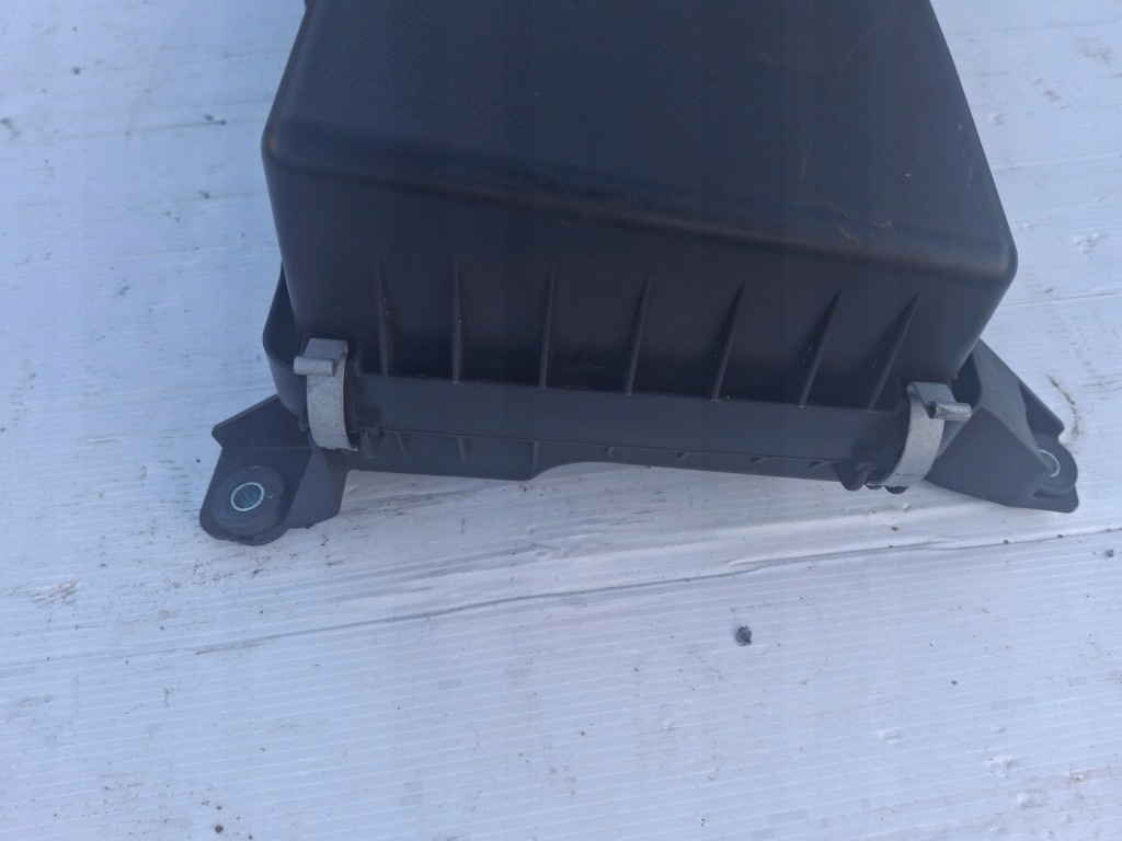 Mitsubishi outlander iii 2.0 phev корпус фильтра воздуха 1500a485 в Украине