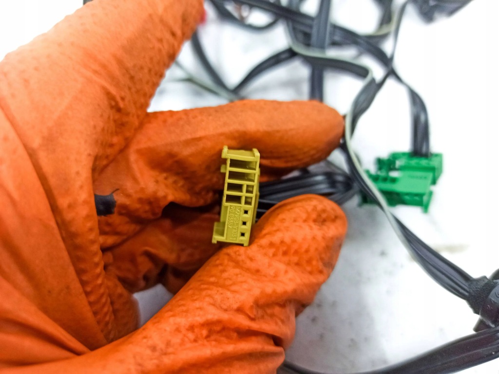 фото №11, Mercedes-benz cls c219 2005 панели приборная, консоль