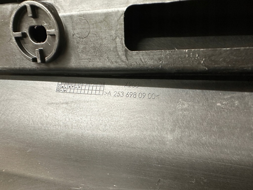 фото №10, Молдинг поріг + кронштейн права mercedes glc x253 пофарбована стан bdb