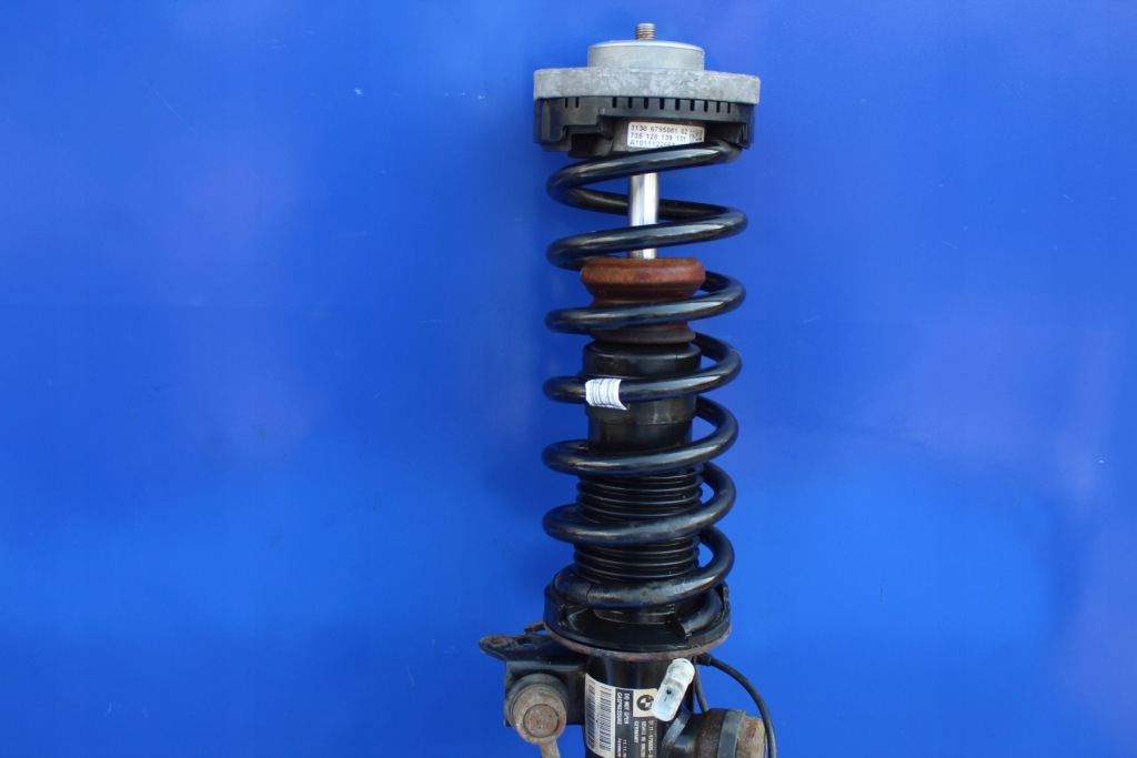 Амортизатор активний vdc передній перед правий оригінальний номер bmw f01 f02 730d 6796926 Зі Шроту