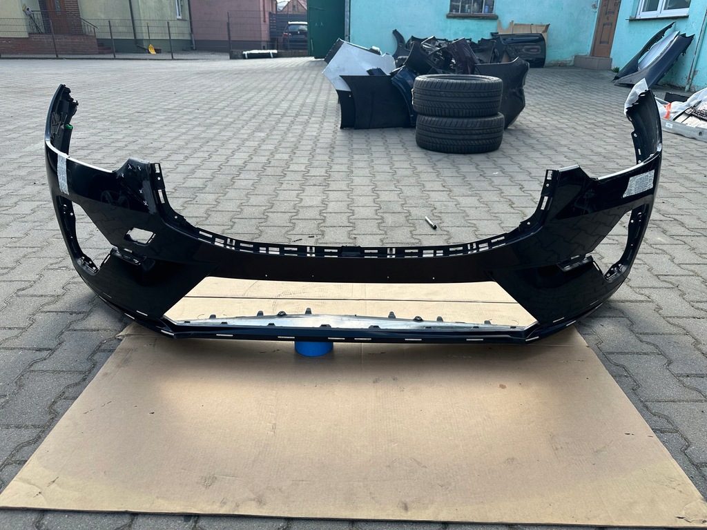 фото №1, Volvo xc60 ii lift 21- бампер передній оригінальний