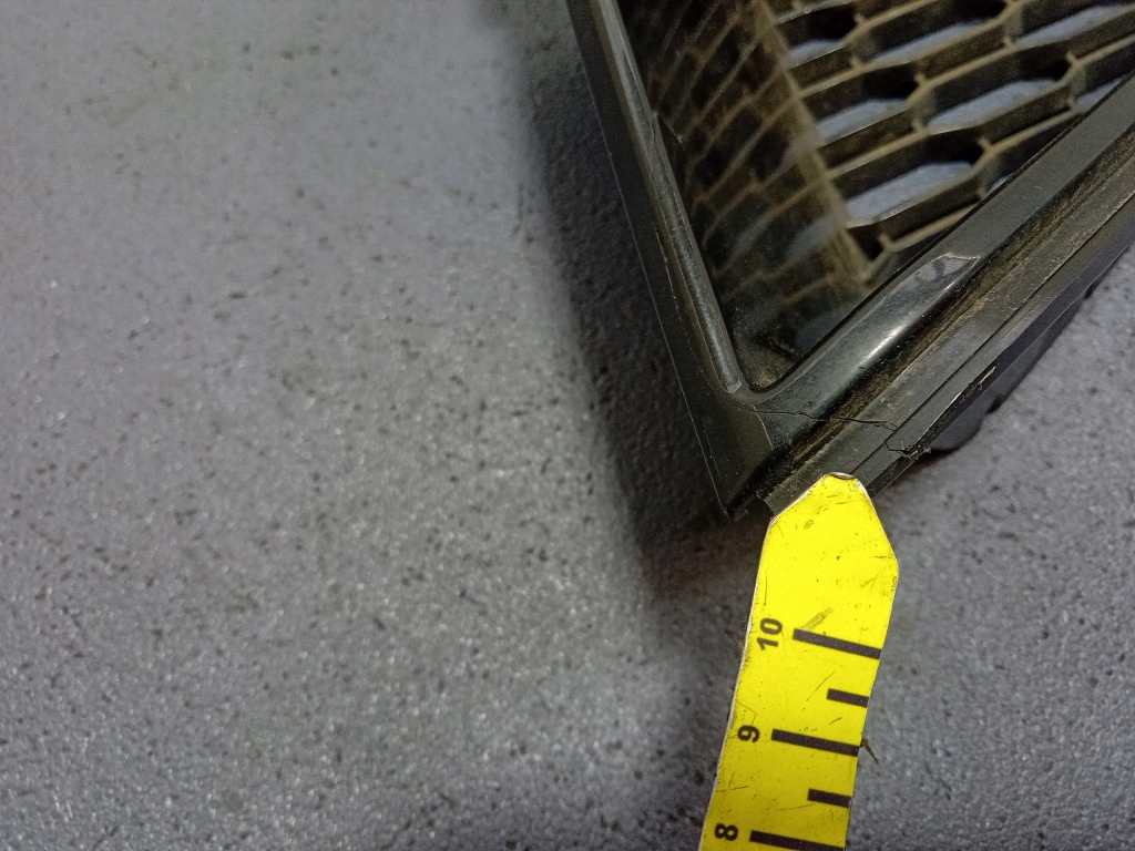 фото №8, Bmw 1 f40 m135i решётка бампера перед левая 8075623