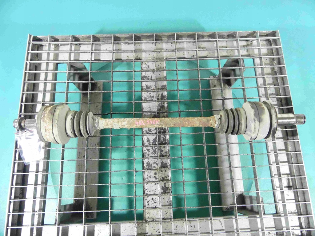 фото №1, Приводной вал левая задняя mercedes clk c209 w209 2.2 cdi